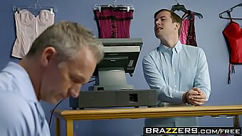 Brazzers מציגה מפגש חם עם Milf חושנית וחובבת כושר