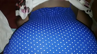 This Voluptuous Wife Reveals Her Ample Derriere In A Homemade Video